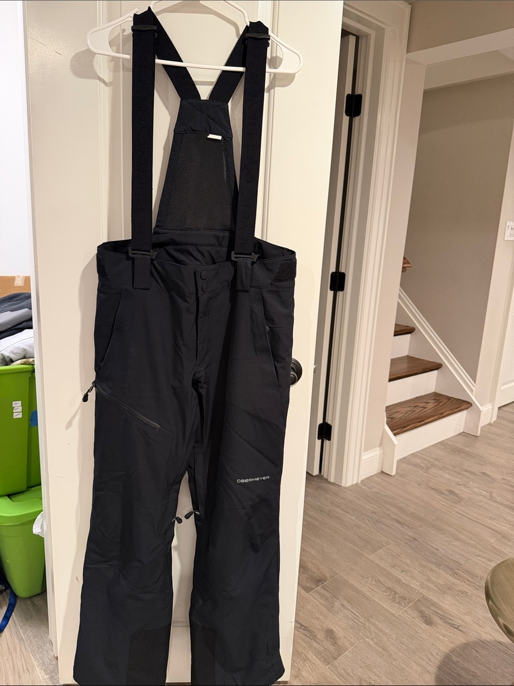 Obermeyer Men's Black Ski Bib Pants with Adjustable Suspenders